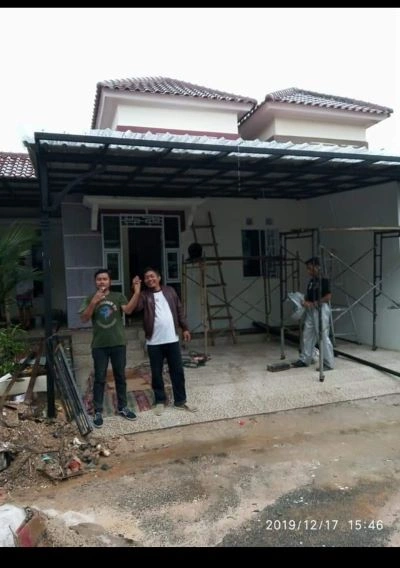 Kanopi baja ringan tampak samping
